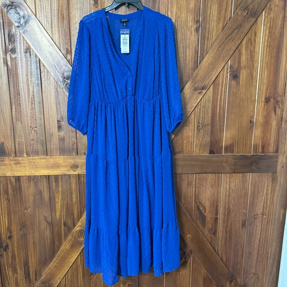 NEW Torrid Maxi Chiffon Clip Dot Pleated Dress Blue Size 0 - Picture 1 of 10